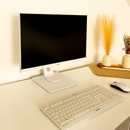 3,5-Zimmer Inkl Arbeitsplatz, Wlan & Free Netflix, Amazon-Free Parken Vollausgestattete Wohnung, 24H Check In Hamm  Exterior foto