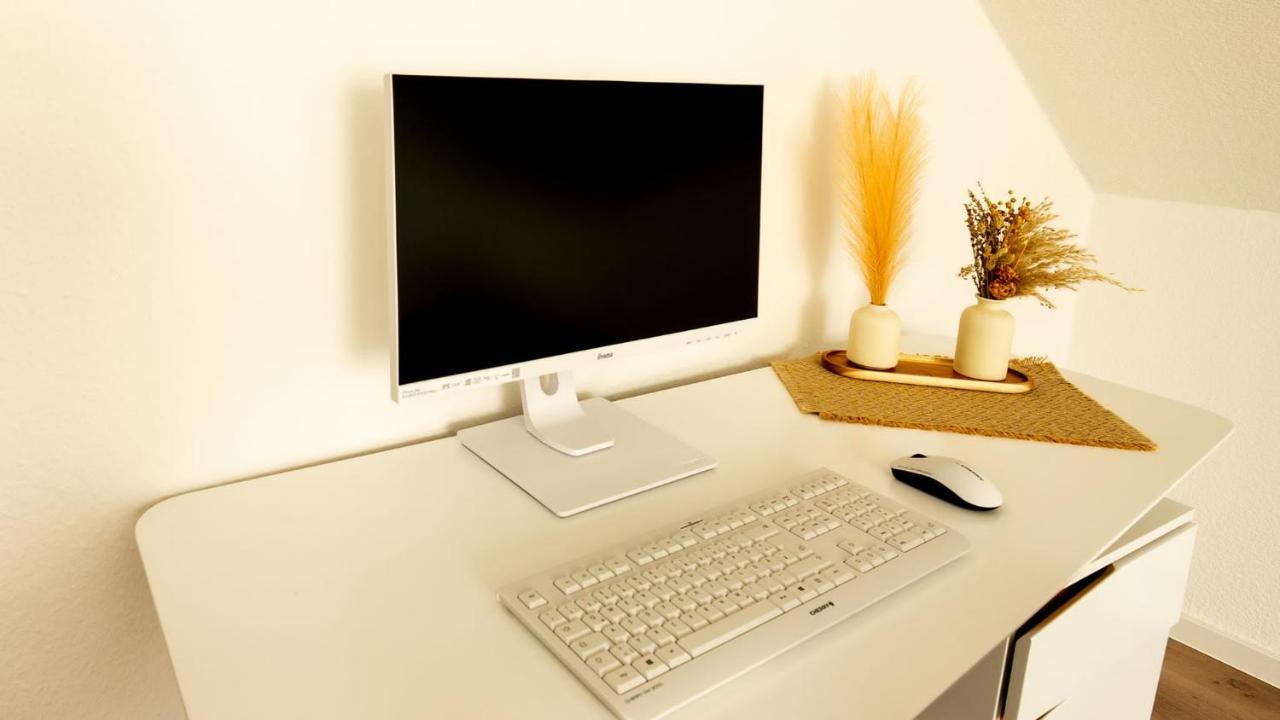 3,5-Zimmer Inkl Arbeitsplatz, Wlan & Free Netflix, Amazon-Free Parken Vollausgestattete Wohnung, 24H Check In Hamm  Exterior foto